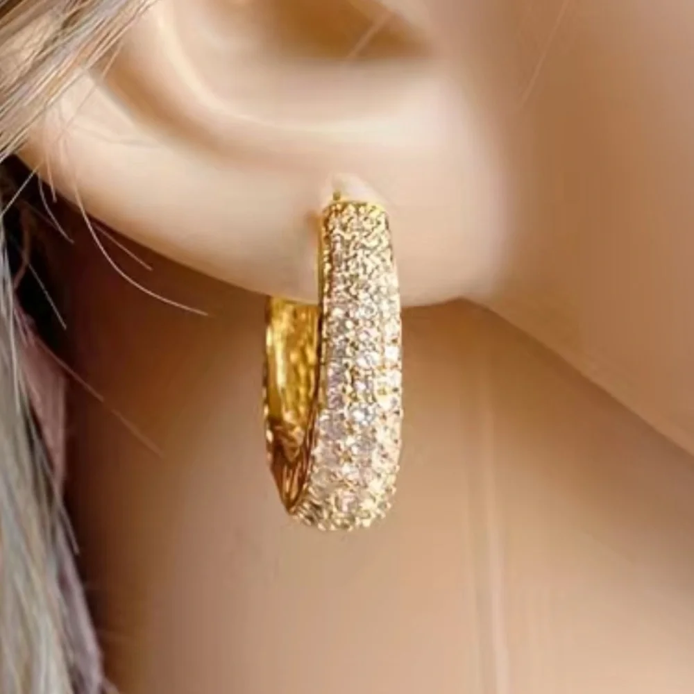 Gorgeous earrings - Picture 2 of 5